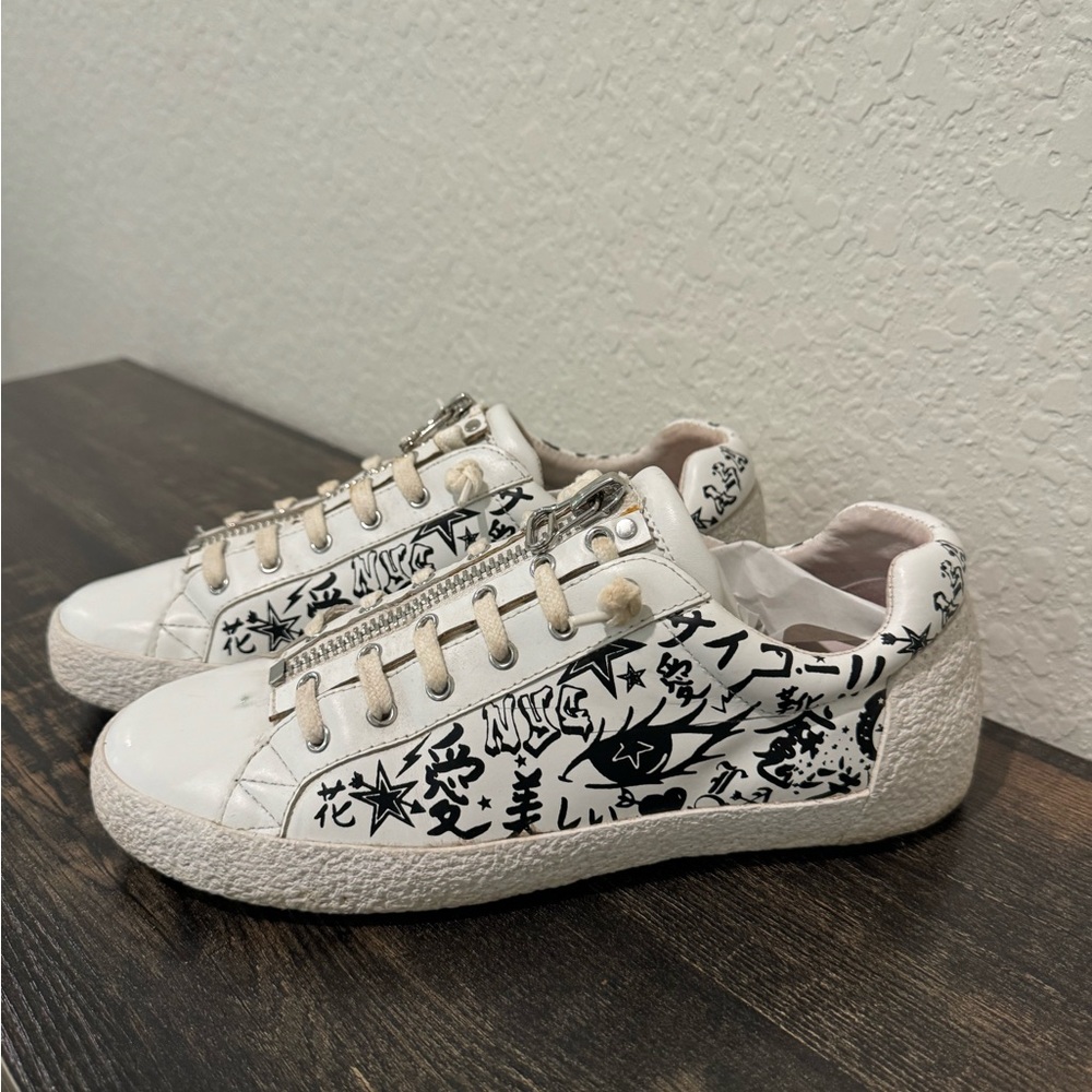 ASH GRAFITTI ZIPPER TENNIS SHOES SIZE 39